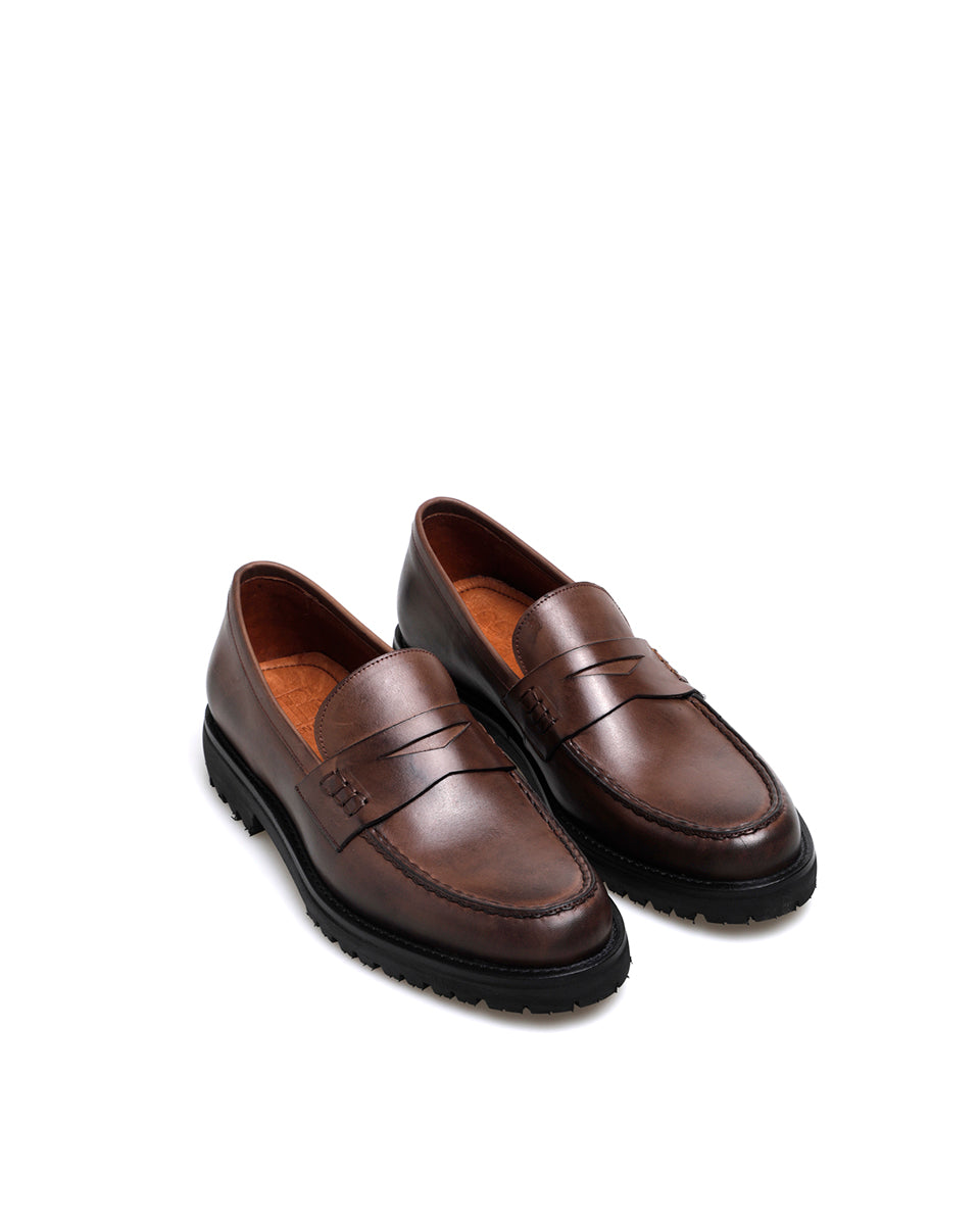 MOCASIN BEFORE