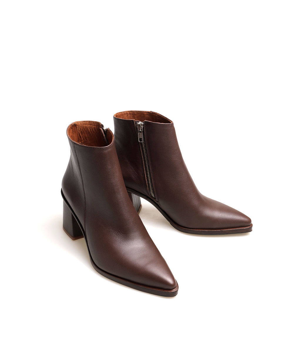 BOTA FER