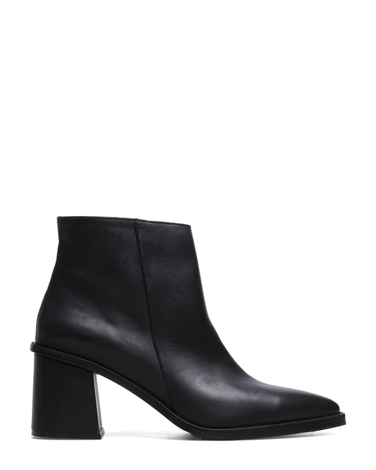 BOTA FER