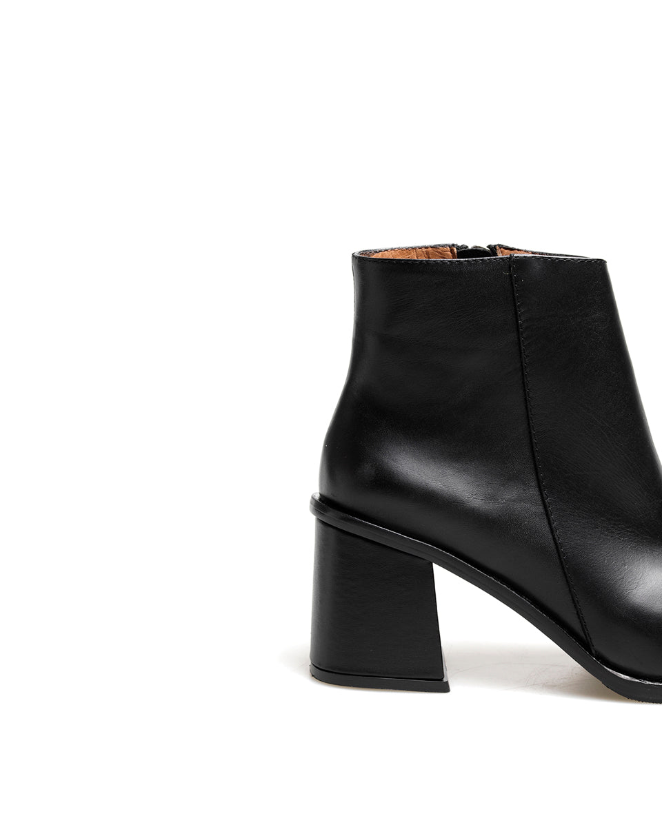 BOTA FER