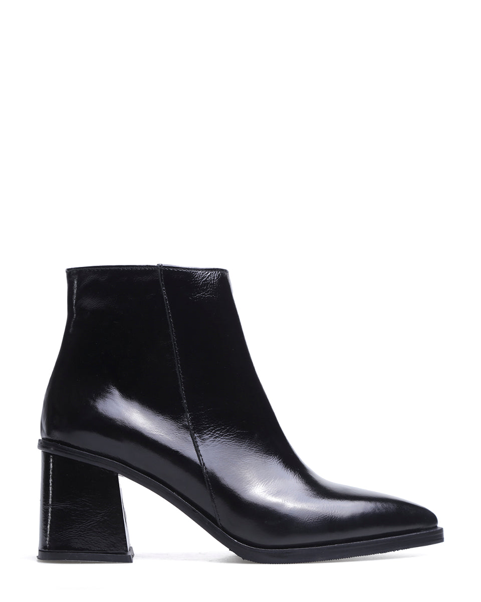BOTA FER