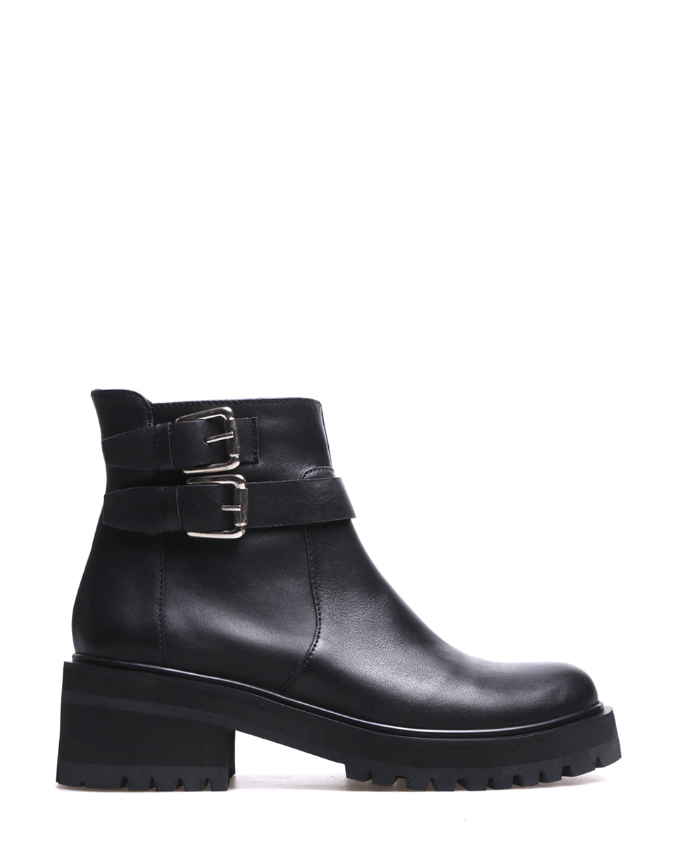 BOTA KARA