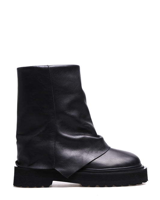 BOTA POLA