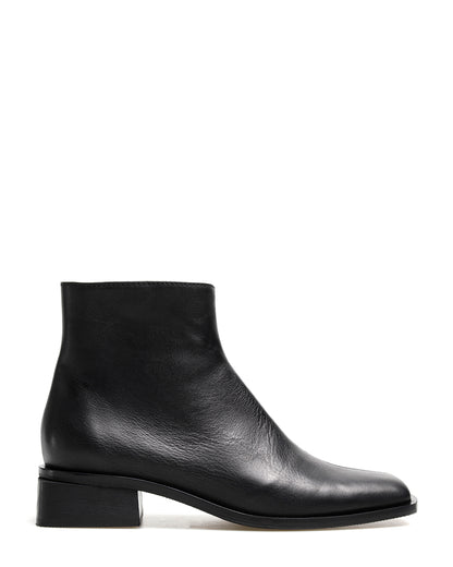 BOTA RAQUEL