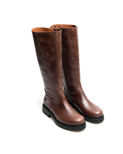 BOTA LUJAN