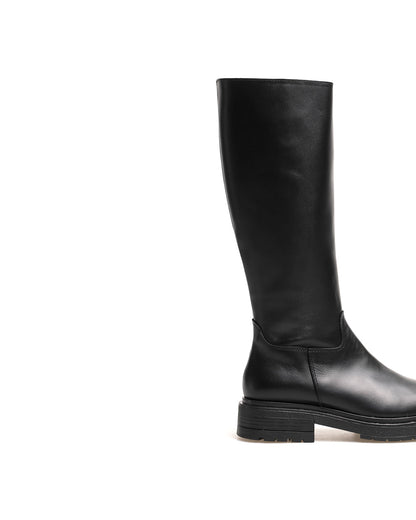 BOTA LUJAN