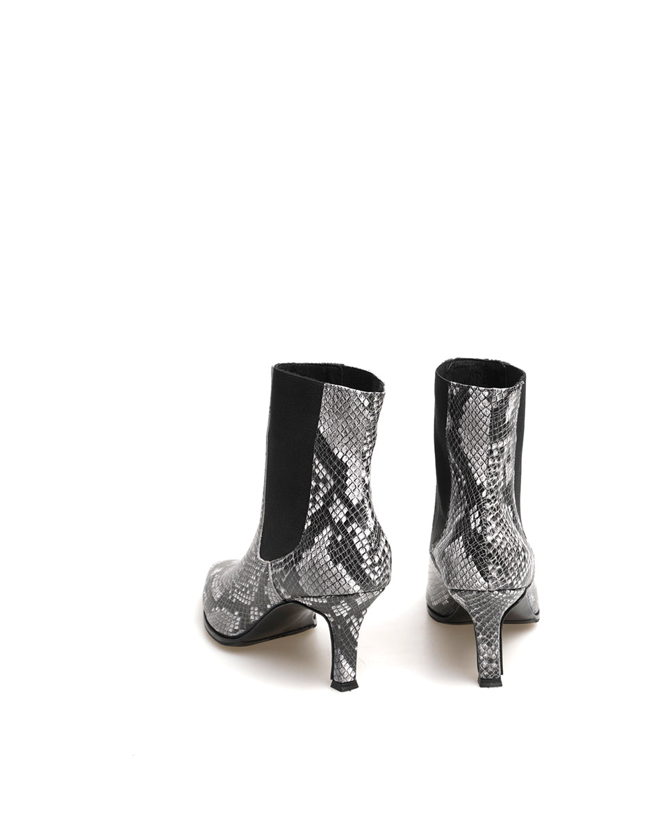 BOTA GREY