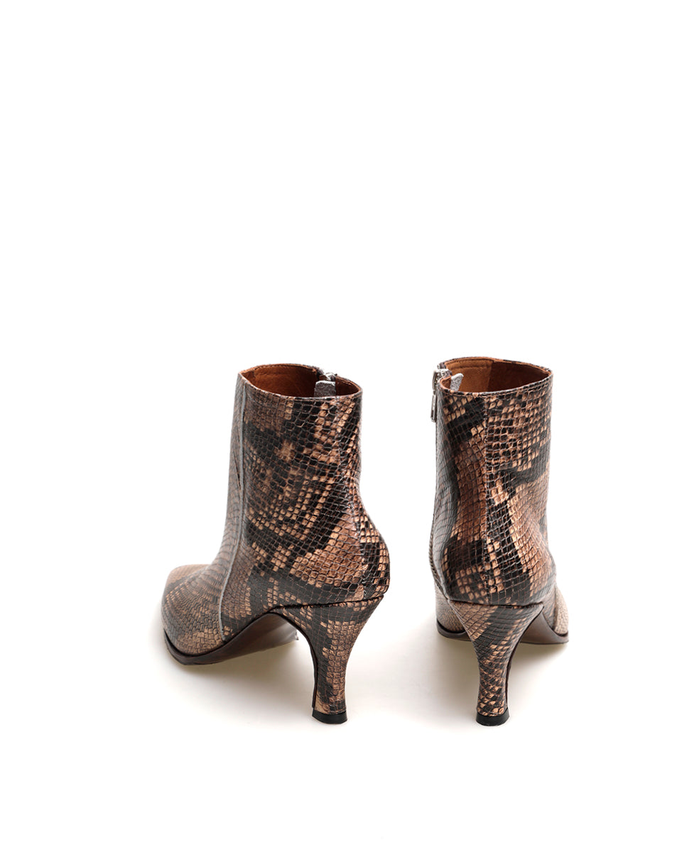 BOTA CALA