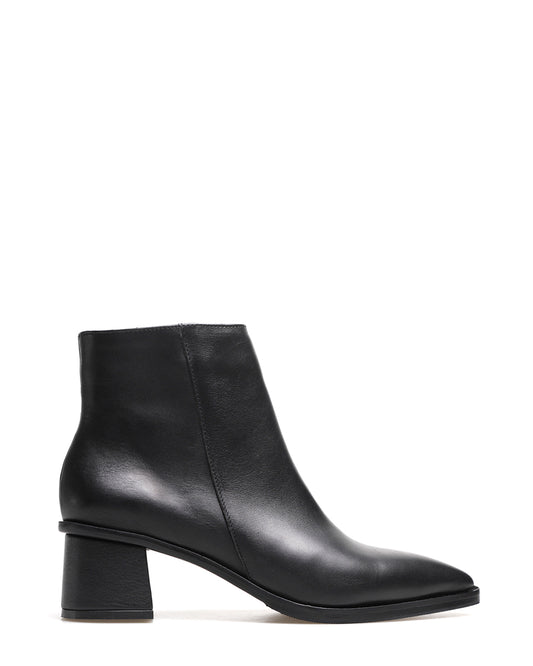 BOTA GALO