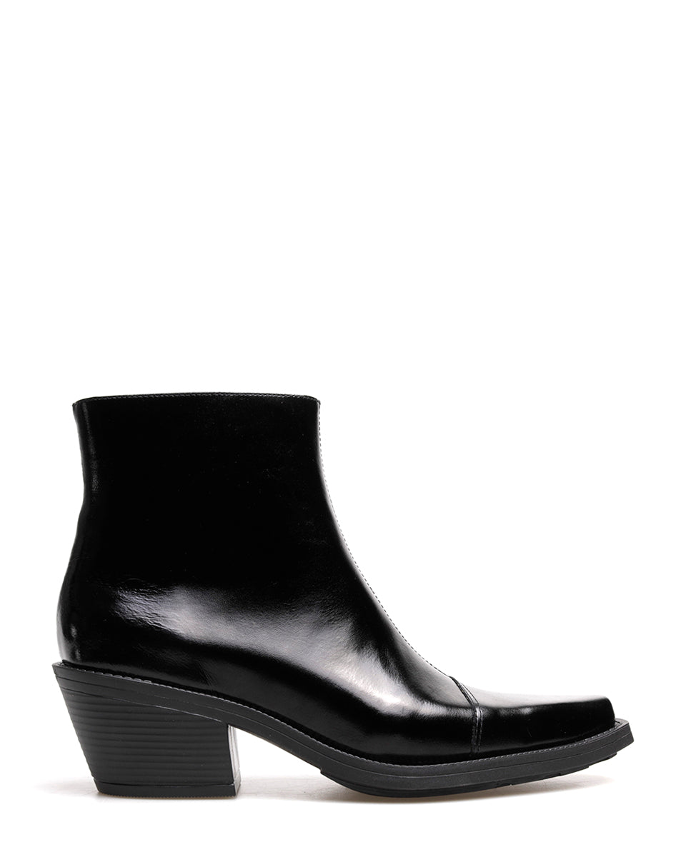 BOTA ELLE