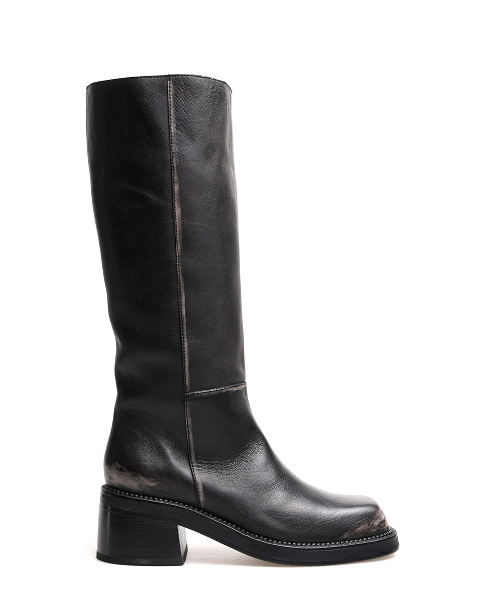 BOTA NEVIL