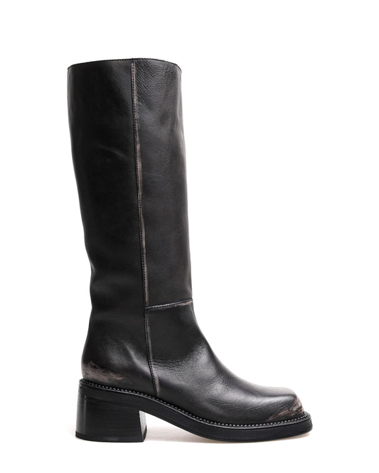 BOTA NEVIL