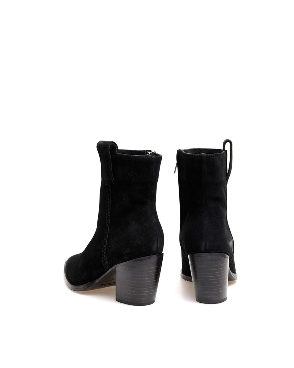 Bota Artis
