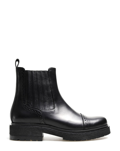 BOTA ADORE