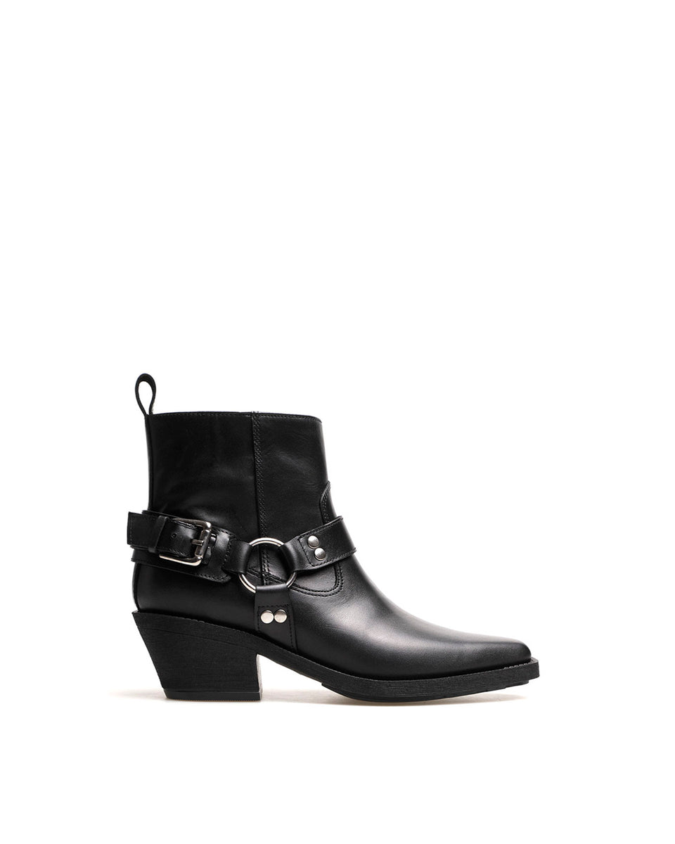Bota Baz