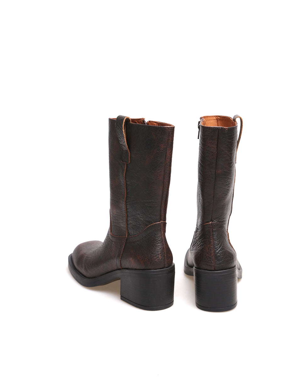 BOTA POLA