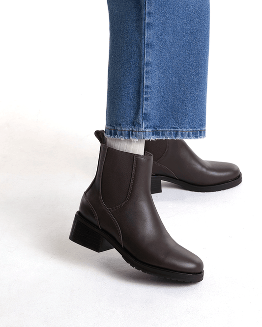 BOTA PUELO