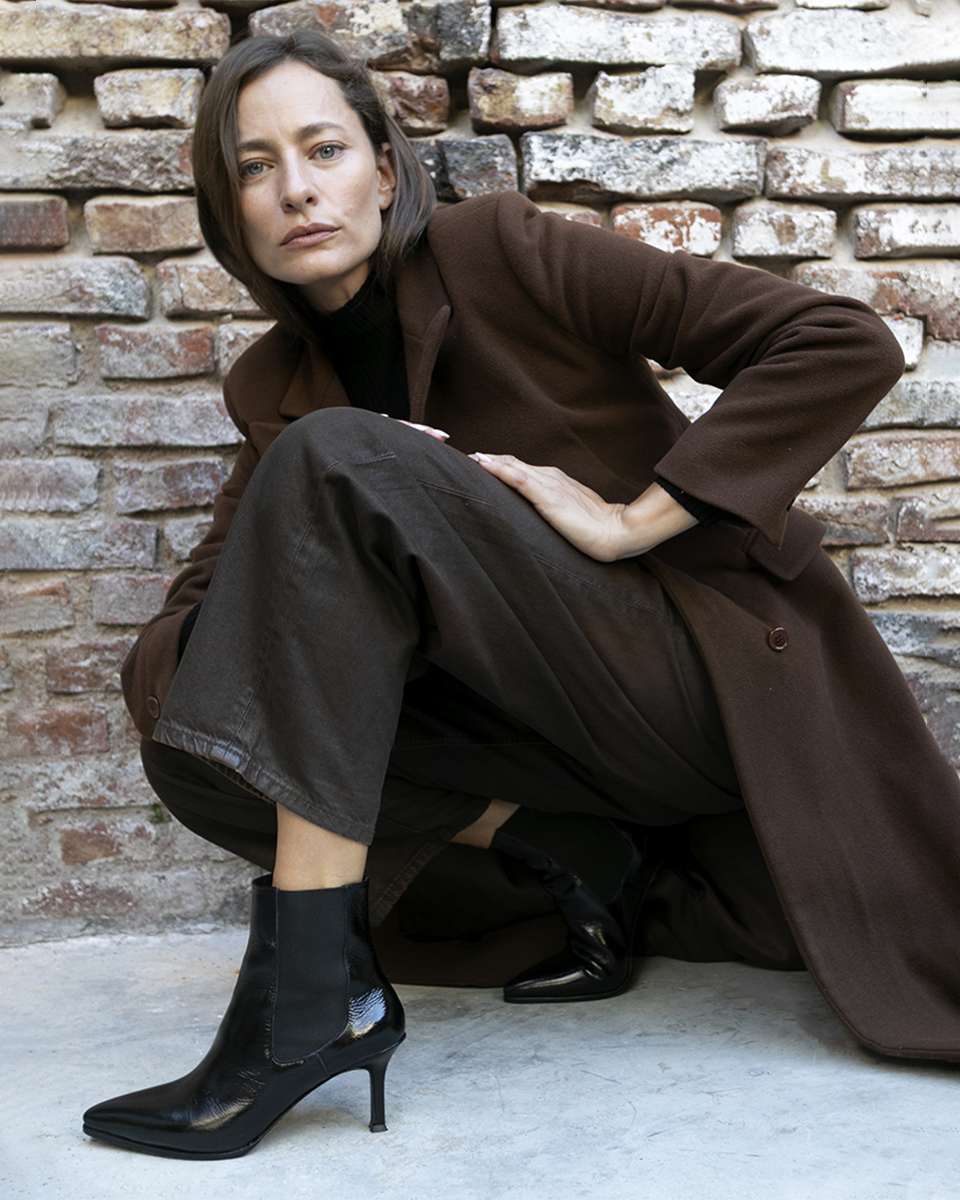 BOTA GREY